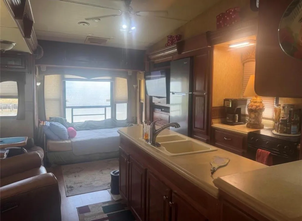 1561 County Road 299 Sargent, TX 77414