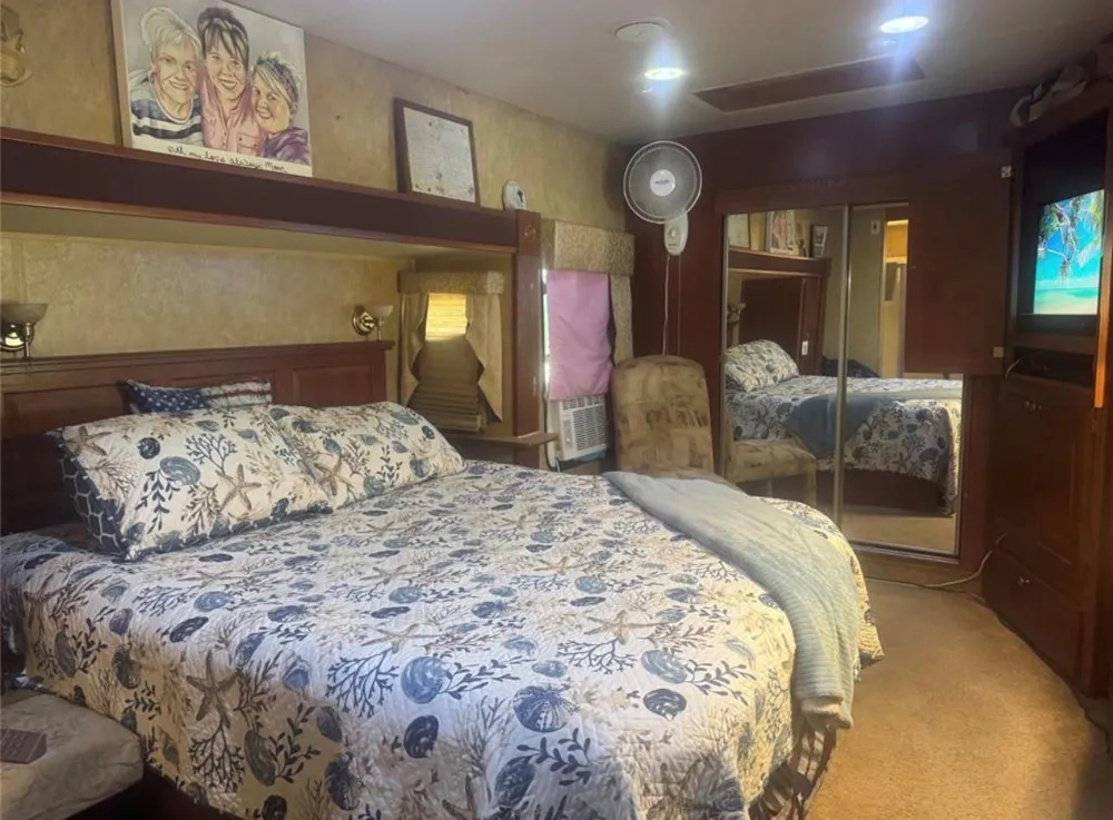 1561 County Road 299 Sargent, TX 77414
