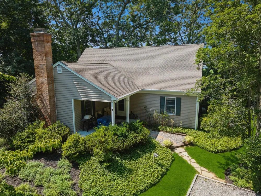 1020 Monsell Lane Cutchogue, NY 11935