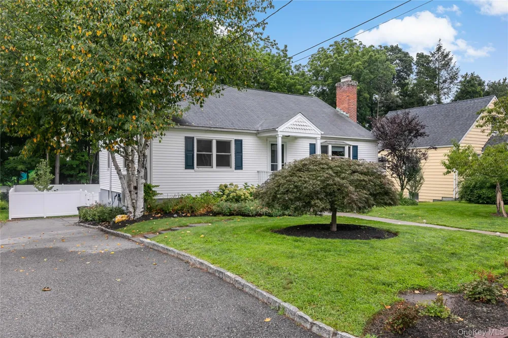 16 Brook Street Mount Kisco, NY 10549