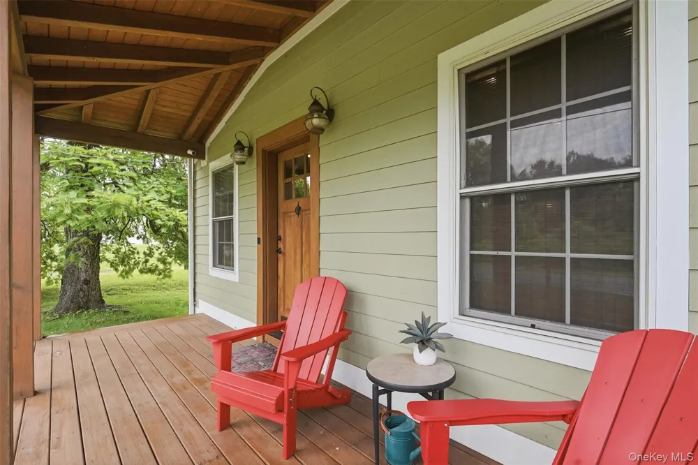 8 S Ohioville Road New Paltz, NY 12561