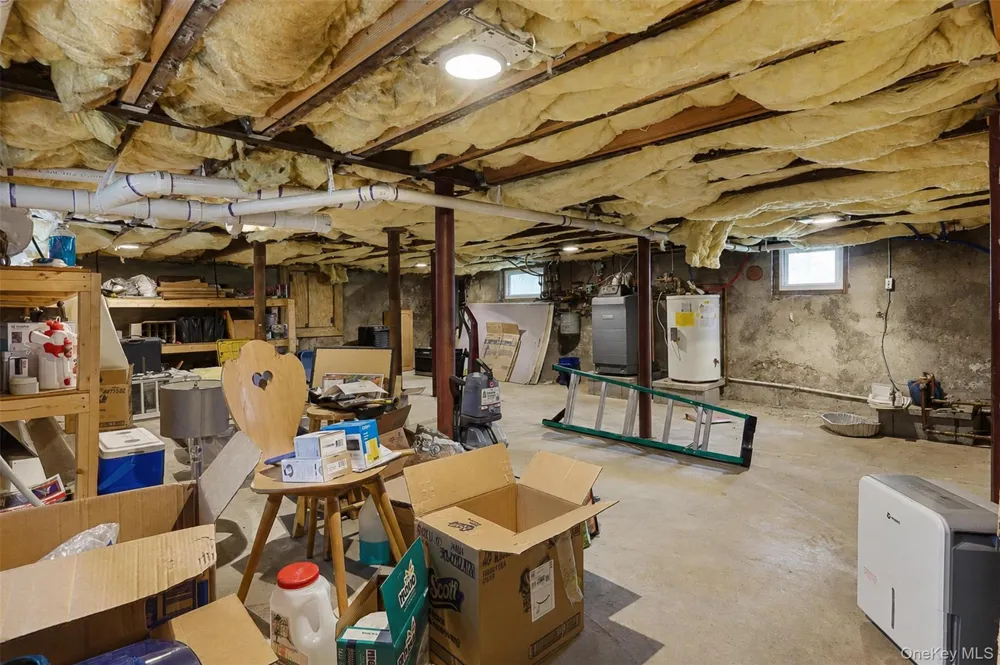 8 S Ohioville Road New Paltz, NY 12561