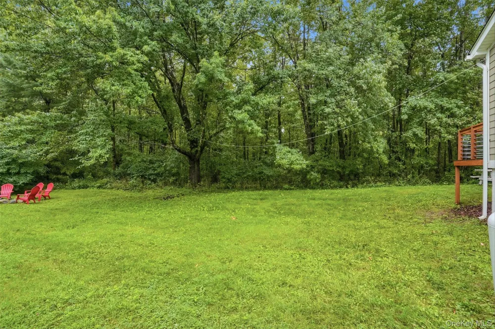 8 S Ohioville Road New Paltz, NY 12561