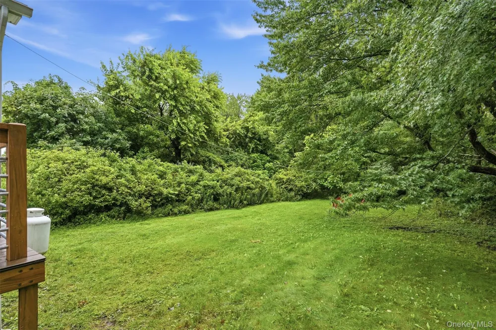 8 S Ohioville Road New Paltz, NY 12561