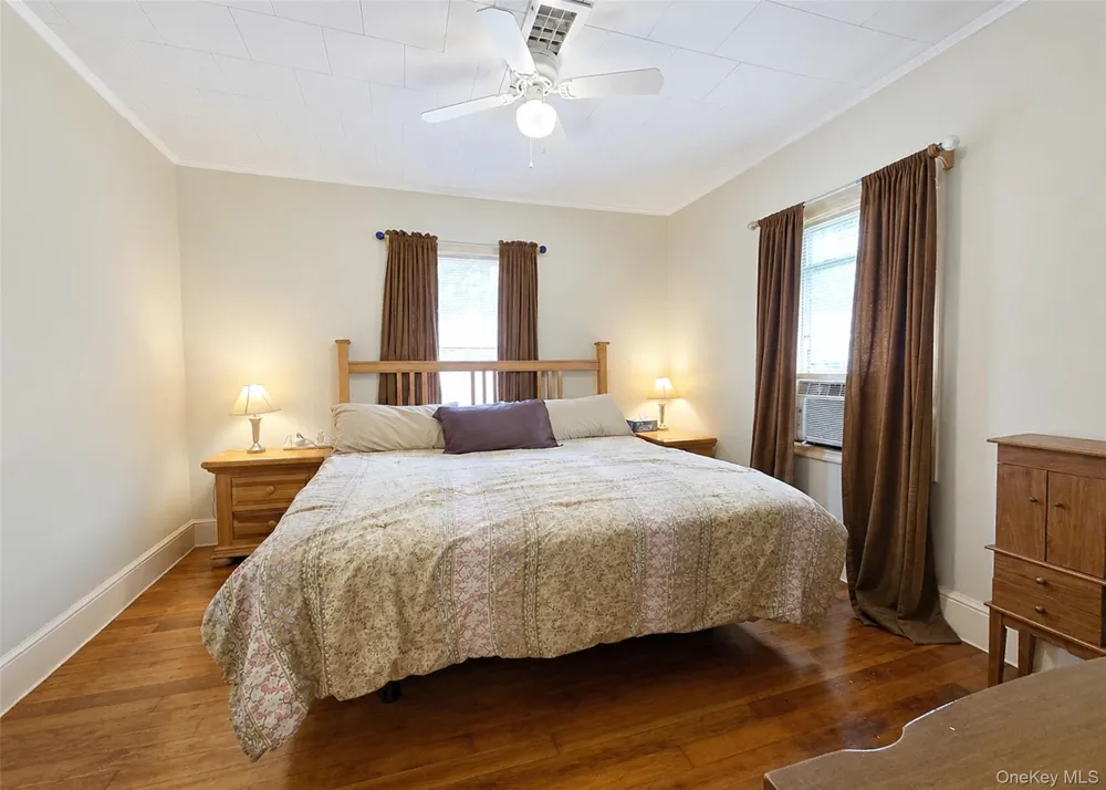 170 Woodycrest Drive Farmingville, NY 11738
