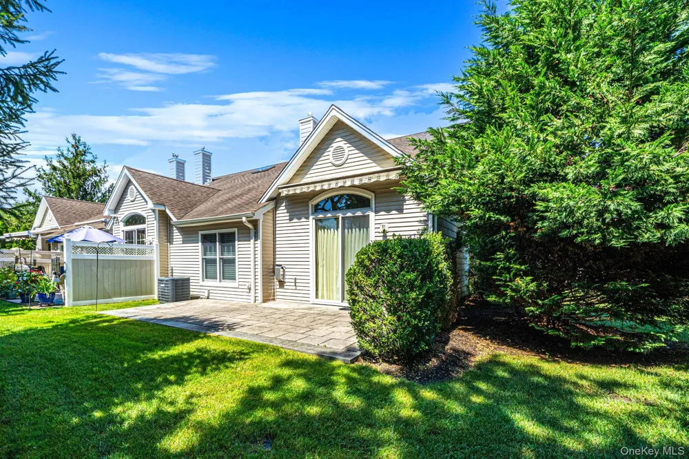 32 Coral Lane Sayville, NY 11782