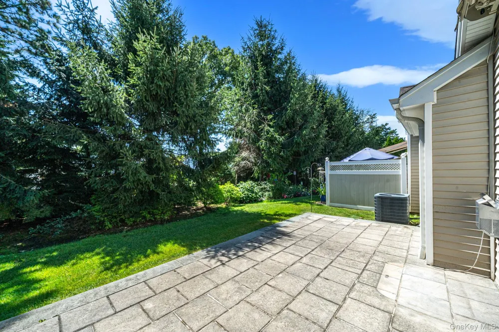 32 Coral Lane Sayville, NY 11782