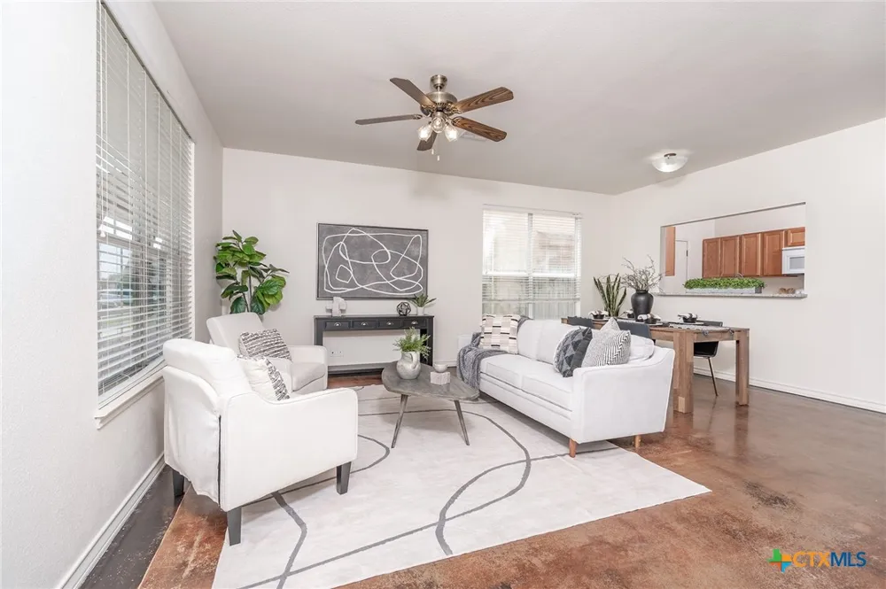 200 Sandstone Drive #E & F Jarrell, TX 76537