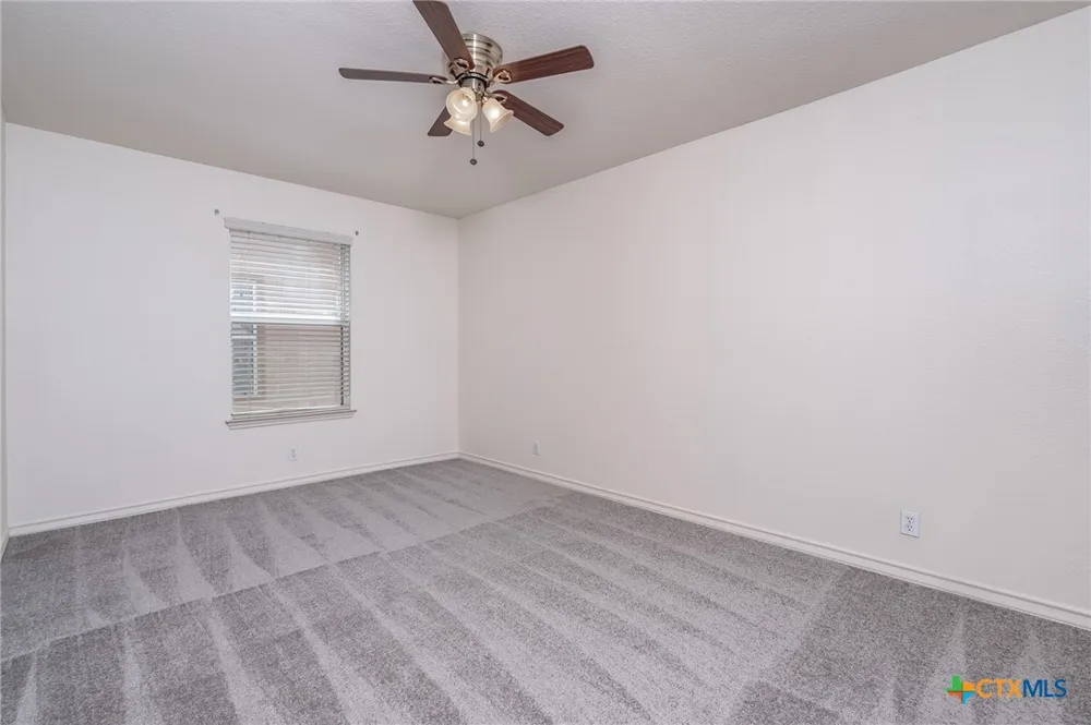 200 Sandstone Drive #E & F Jarrell, TX 76537