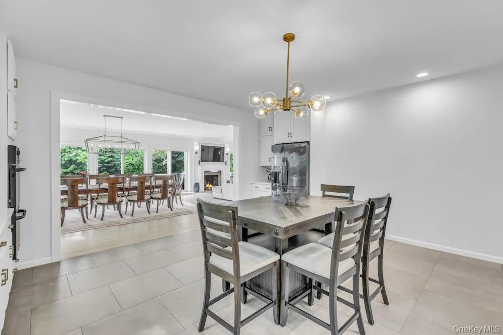 3645 Soundview Avenue Peconic, NY 11958