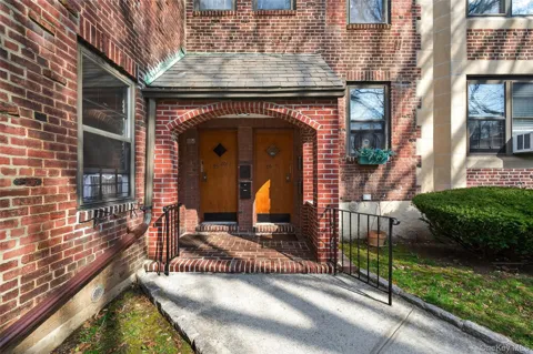 7611 Ditmars Boulevard #2