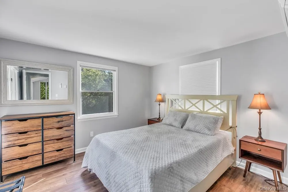 3651 Soundview Avenue Peconic, NY 11958