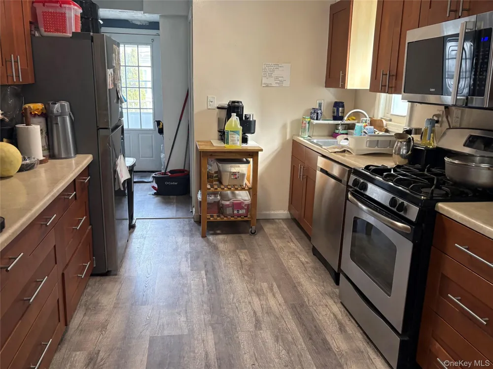 539 E State Street Long Beach, NY 11561