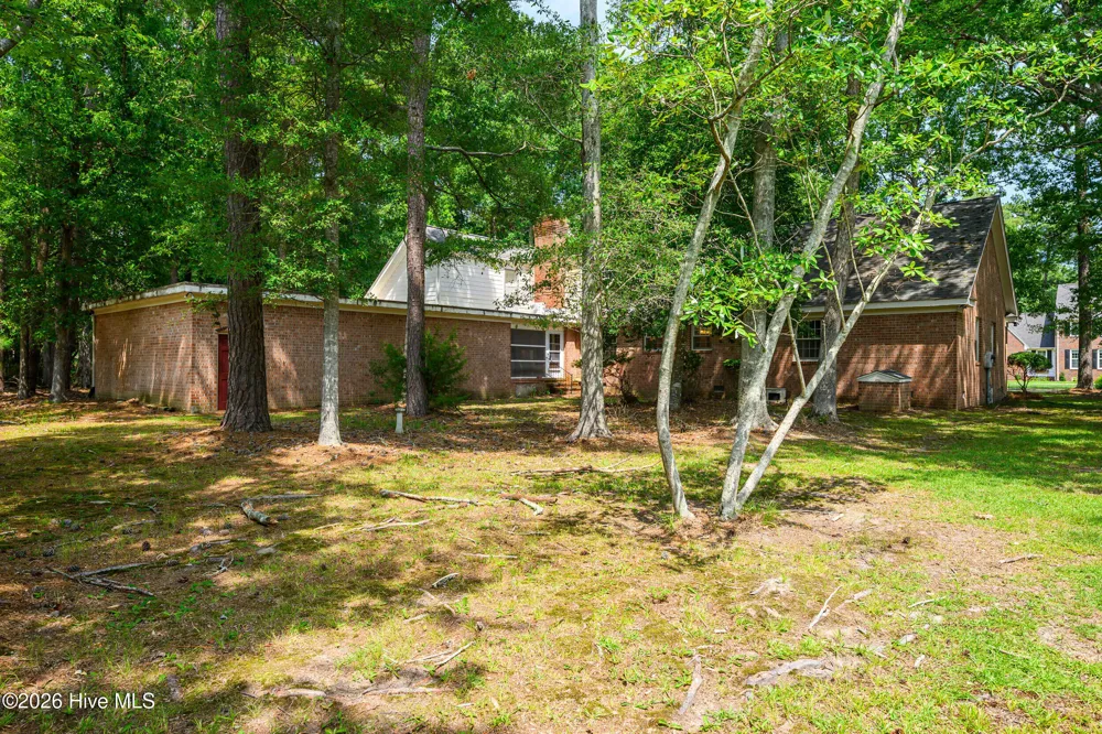 1612 Colony Drive Tarboro, NC 27886