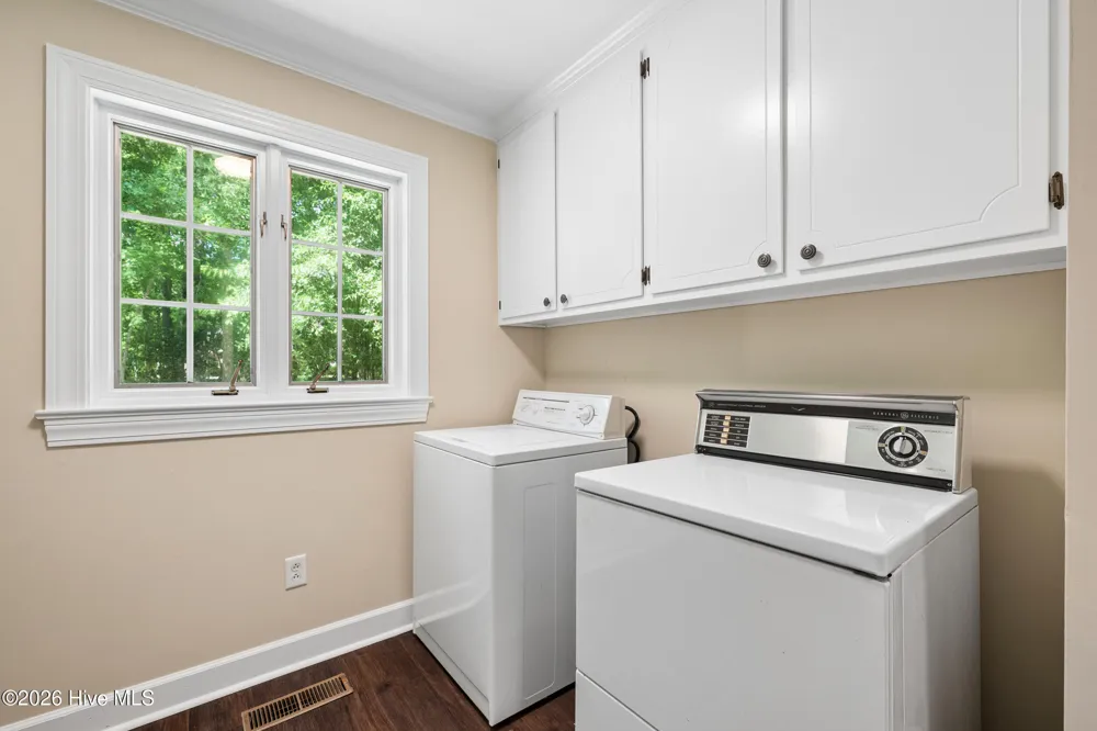 1612 Colony Drive Tarboro, NC 27886