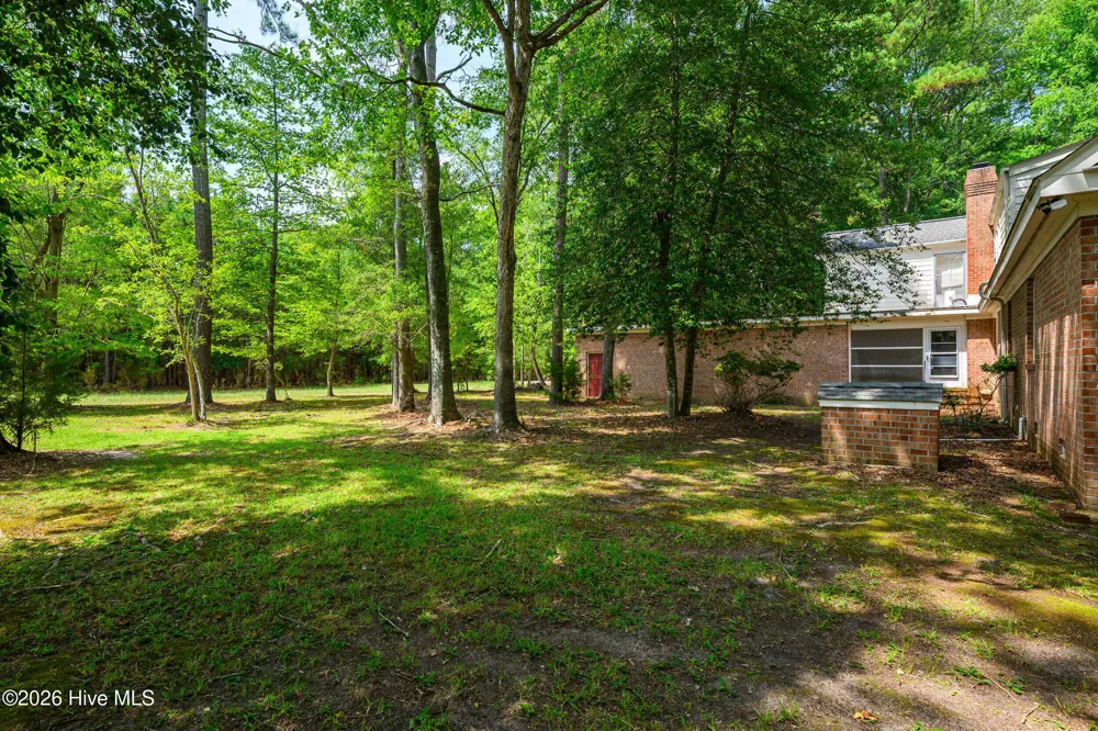 1612 Colony Drive Tarboro, NC 27886
