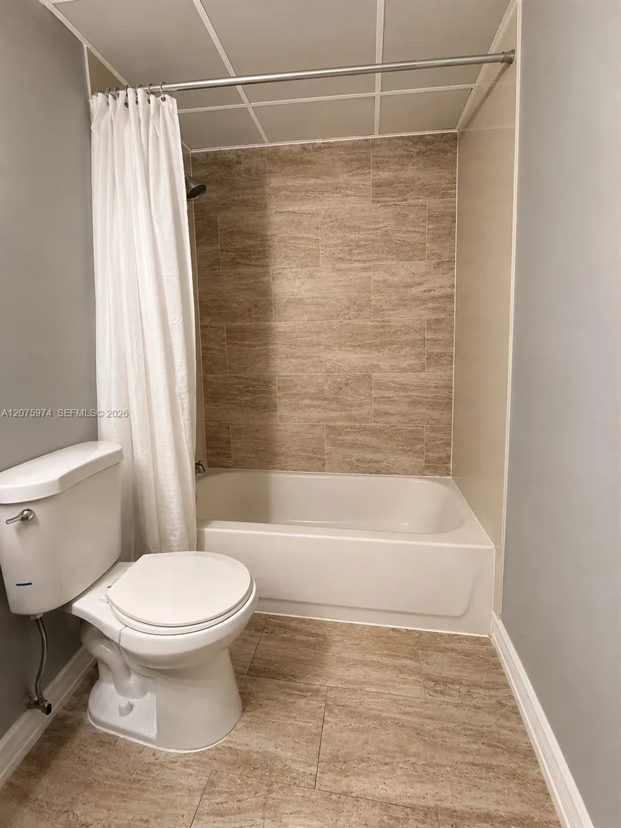 9440 Fontainebleau Blvd #515 Miami, FL 33172