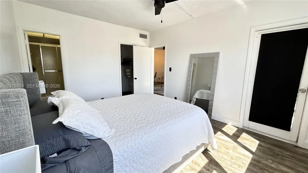 4117 Bougainvilla Dr #210 Lauderdale By The Sea, FL 33308