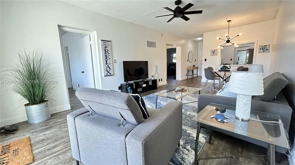 4117 Bougainvilla Dr #210 Lauderdale By The Sea, FL 33308