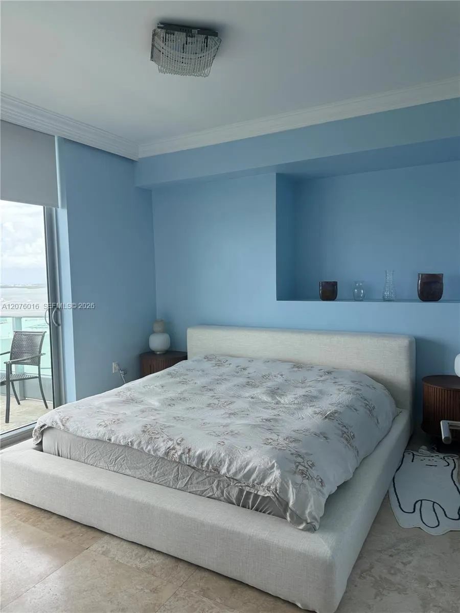 900 Biscayne Blvd #2604 Miami, FL 33132