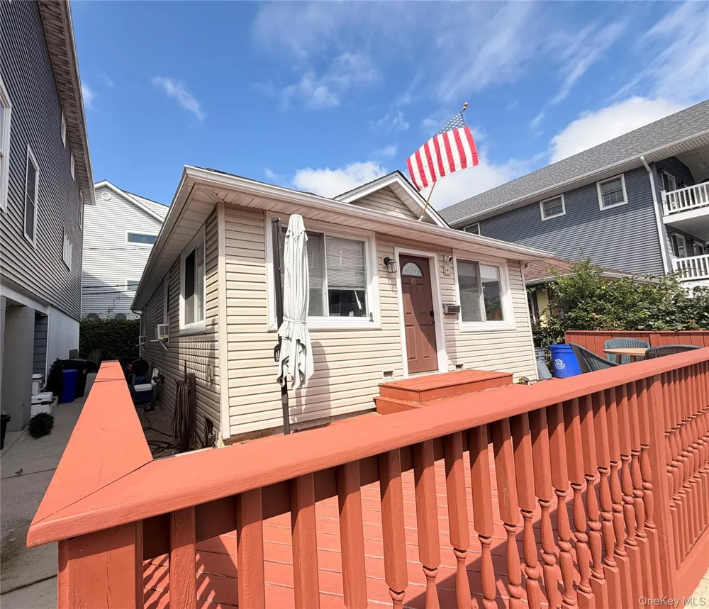 81 Michigan Street Long Beach, NY 11561