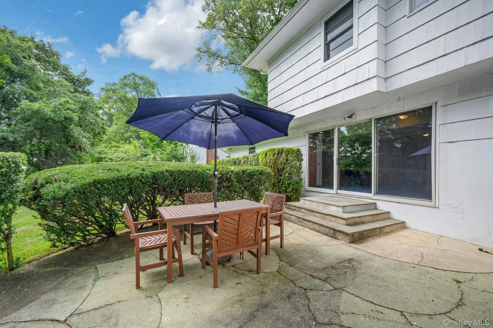 67 Malvern Lane Scarsdale, NY 10583