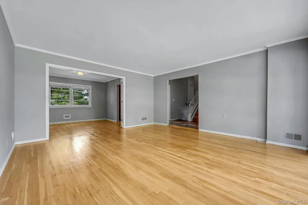 67 Malvern Lane Scarsdale, NY 10583