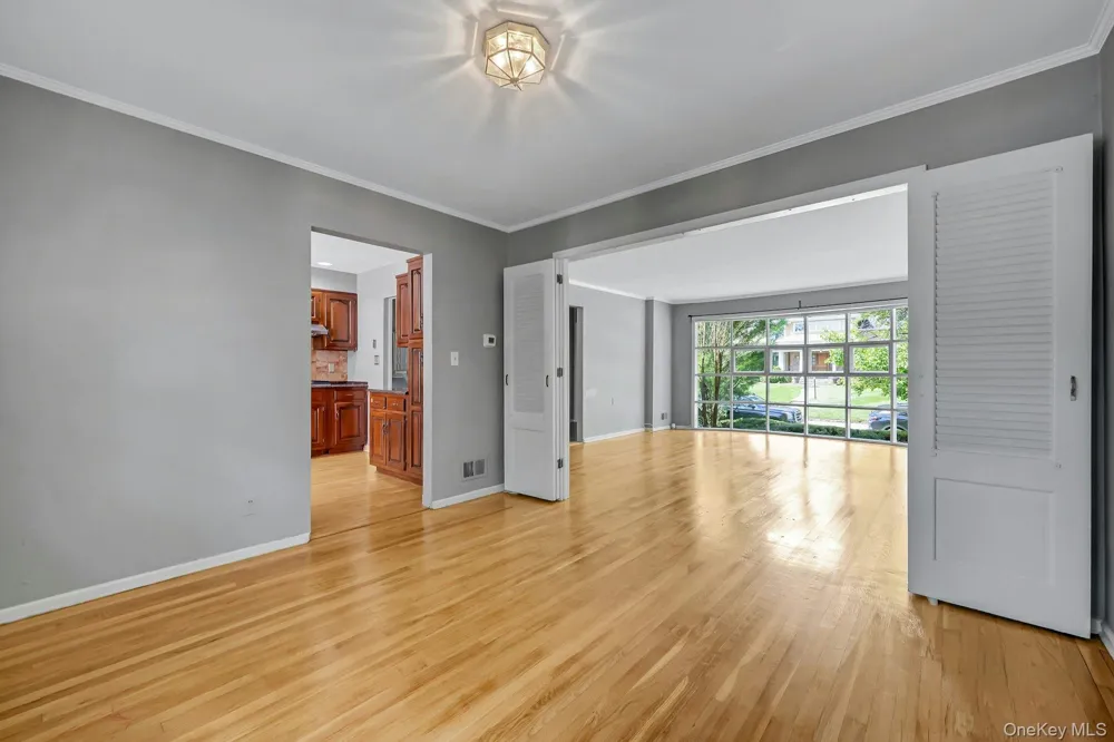 67 Malvern Lane Scarsdale, NY 10583