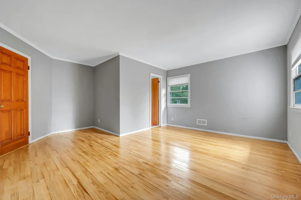 67 Malvern Lane Scarsdale, NY 10583