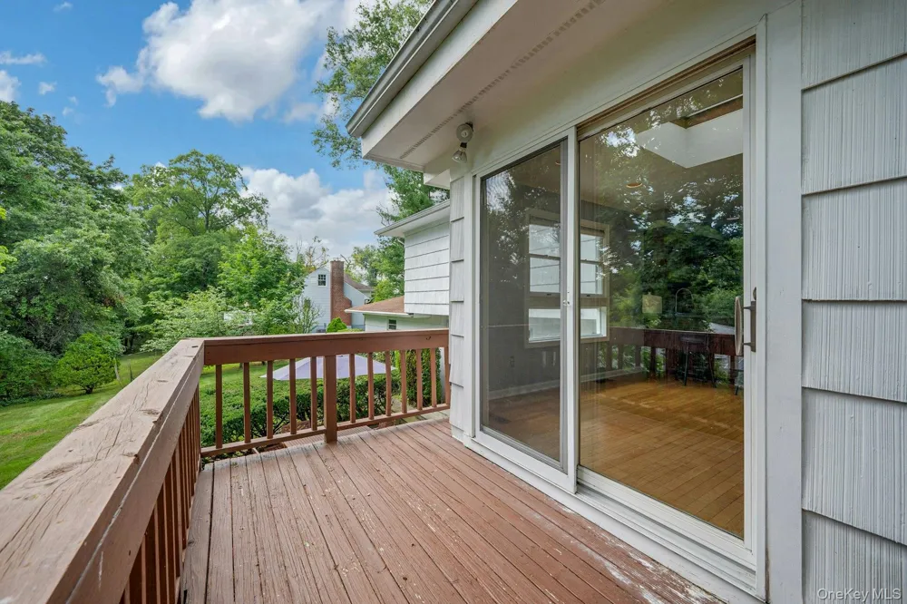 67 Malvern Lane Scarsdale, NY 10583