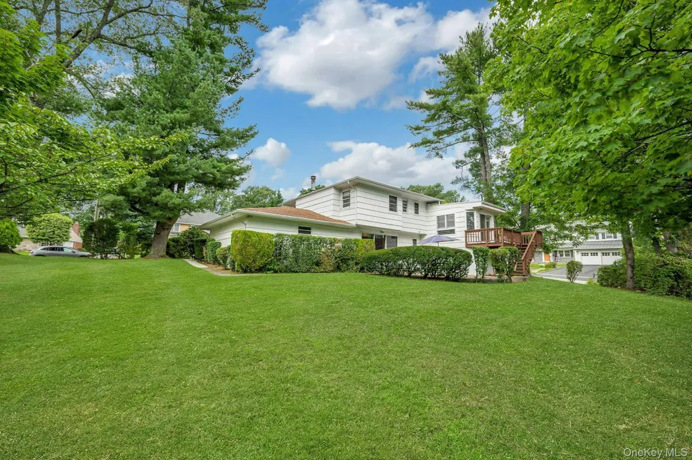 67 Malvern Lane Scarsdale, NY 10583