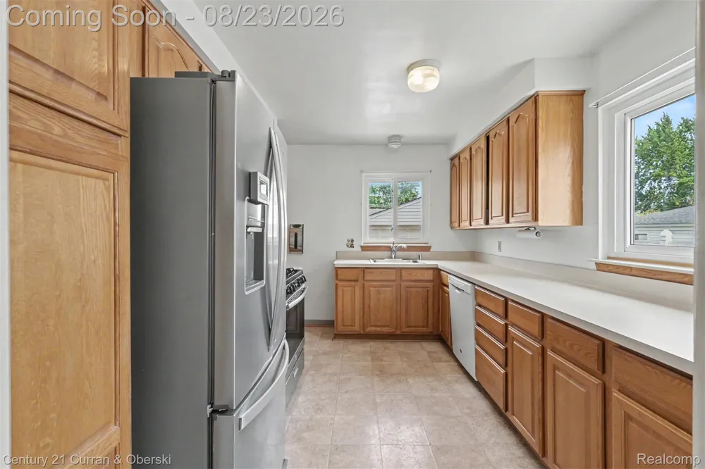 31512 Joy Road Livonia City, MI 48150