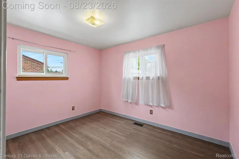 31512 Joy Road Livonia City, MI 48150