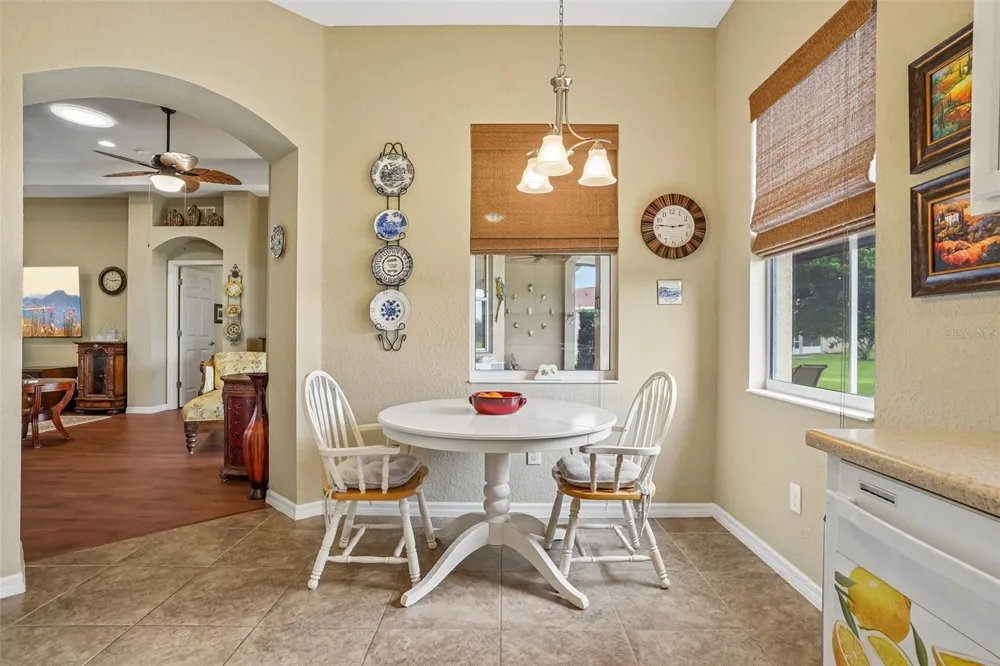 10086 KETCH KAY LANE Oxford, FL 34484