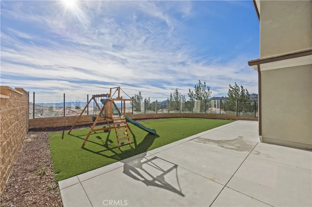 20638 W Deer Grass Ct Court Porter Ranch, CA 91326