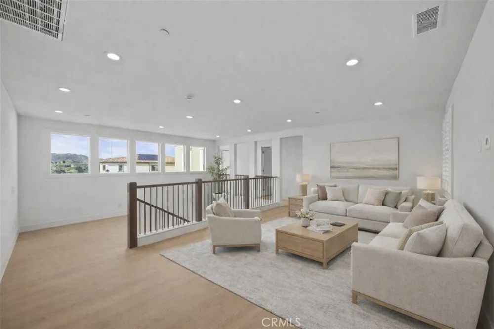 20638 W Deer Grass Ct Court Porter Ranch, CA 91326