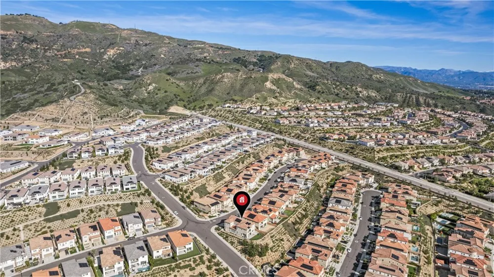20638 W Deer Grass Ct Court Porter Ranch, CA 91326