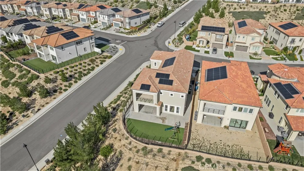 20638 W Deer Grass Ct Court Porter Ranch, CA 91326