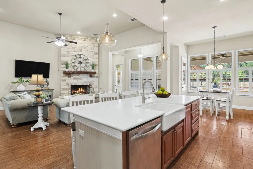 335 Bold Sundown Liberty Hill, TX 78642