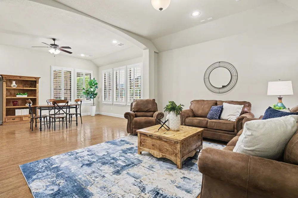335 Bold Sundown Liberty Hill, TX 78642