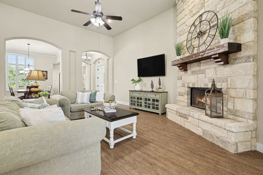 335 Bold Sundown Liberty Hill, TX 78642