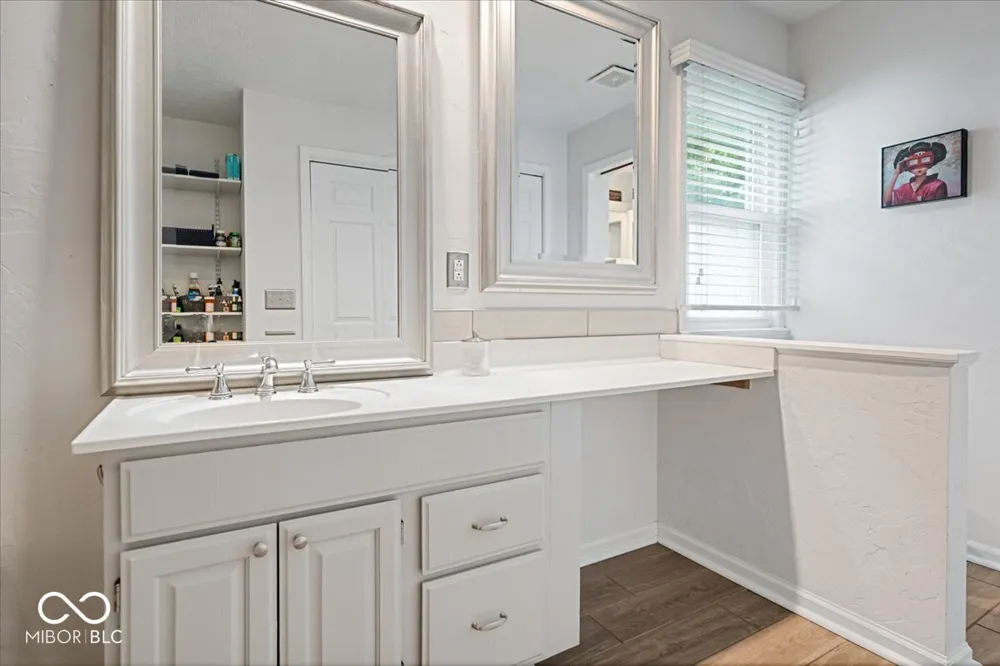 1134 E 56th Street Indianapolis, IN 46220