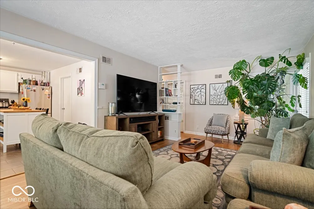 1134 E 56th Street Indianapolis, IN 46220