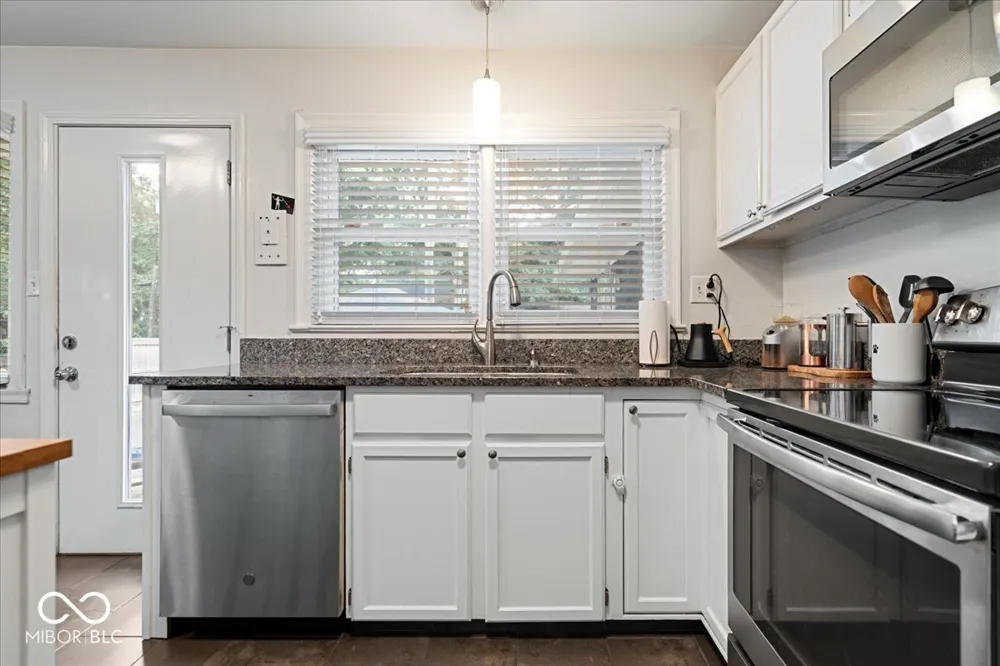 1134 E 56th Street Indianapolis, IN 46220