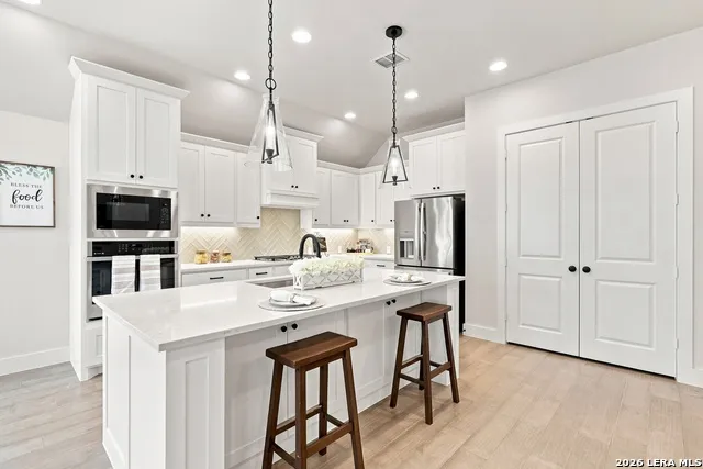 201 BREWER ST Kyle, TX 78640
