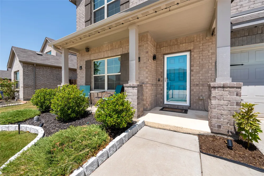 1913 Damianita Drive Royse City, TX 75189