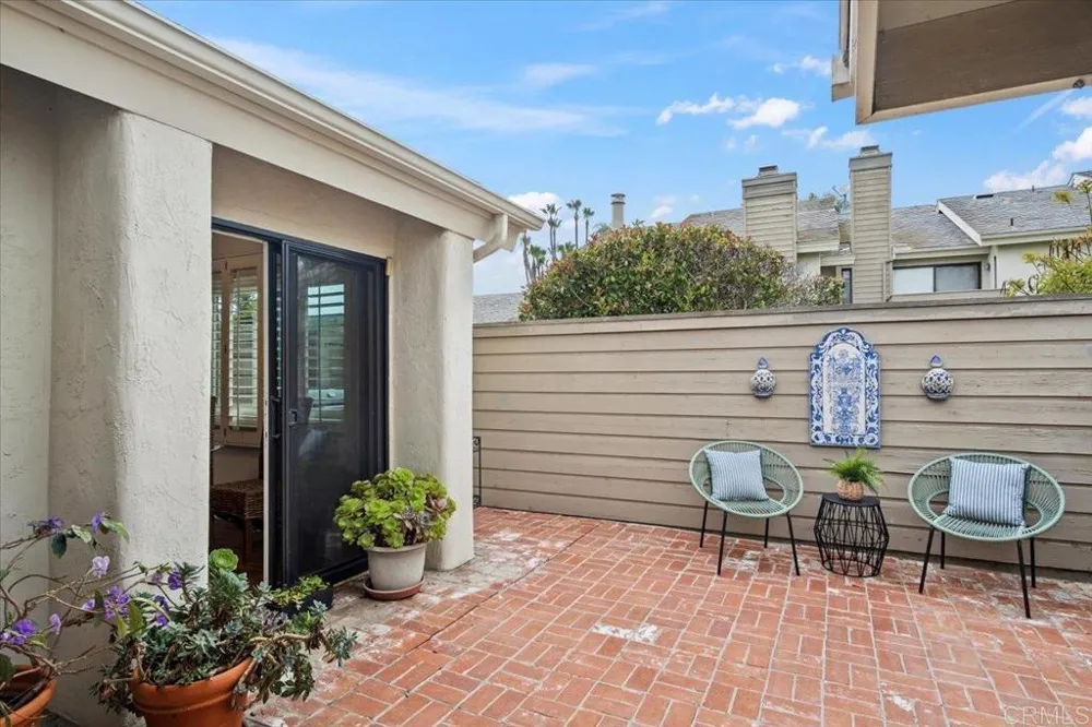 3803 Via Pasatiempo Rancho Santa Fe, CA 92091