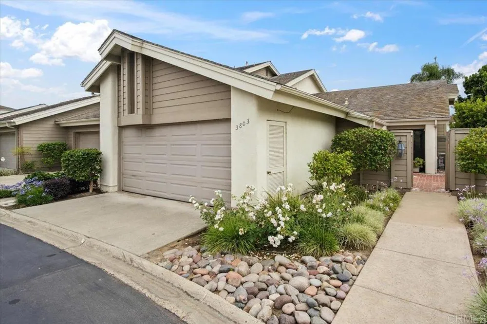 3803 Via Pasatiempo Rancho Santa Fe, CA 92091