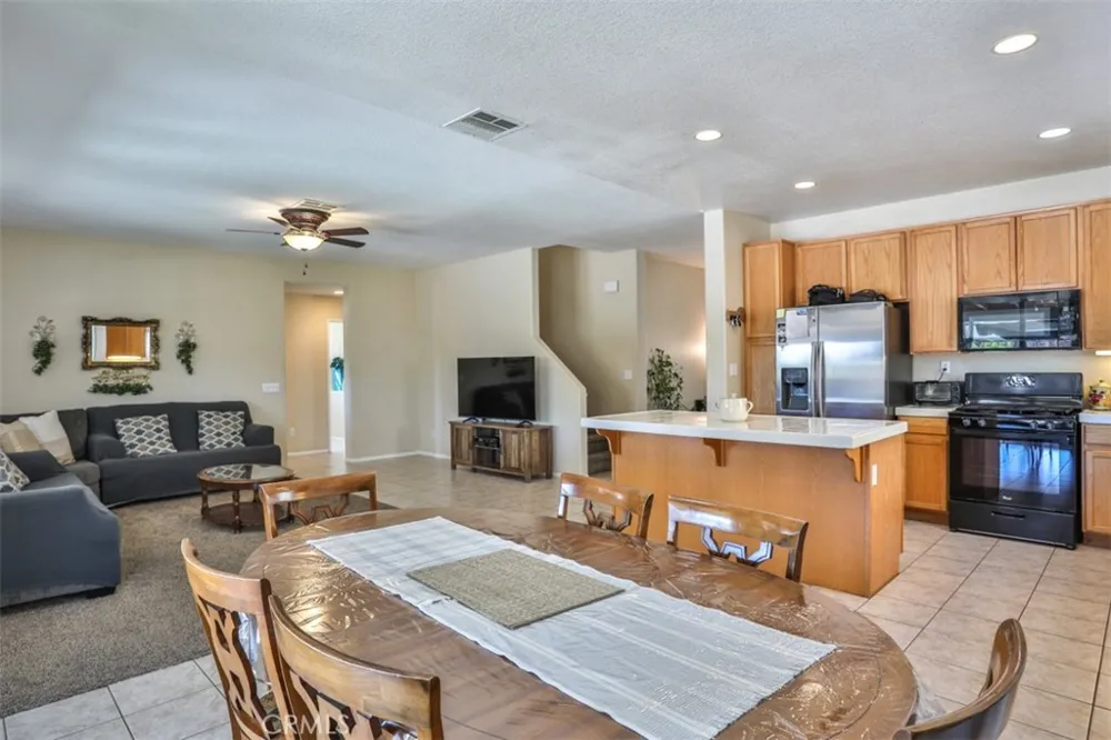 14751 Shetland Court Victorville, CA 92394