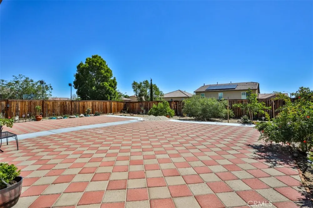 14751 Shetland Court Victorville, CA 92394